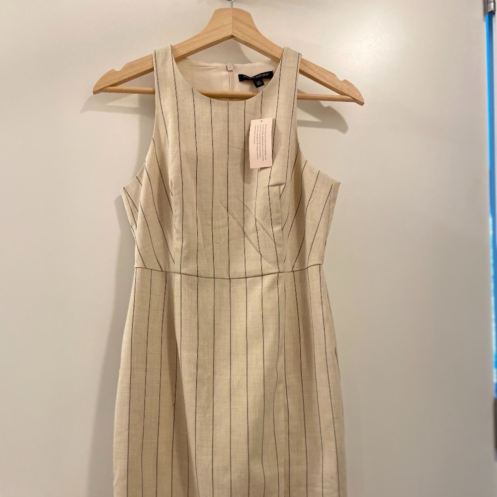 NWT Banana Republic Beige Stripe Dress Petite
